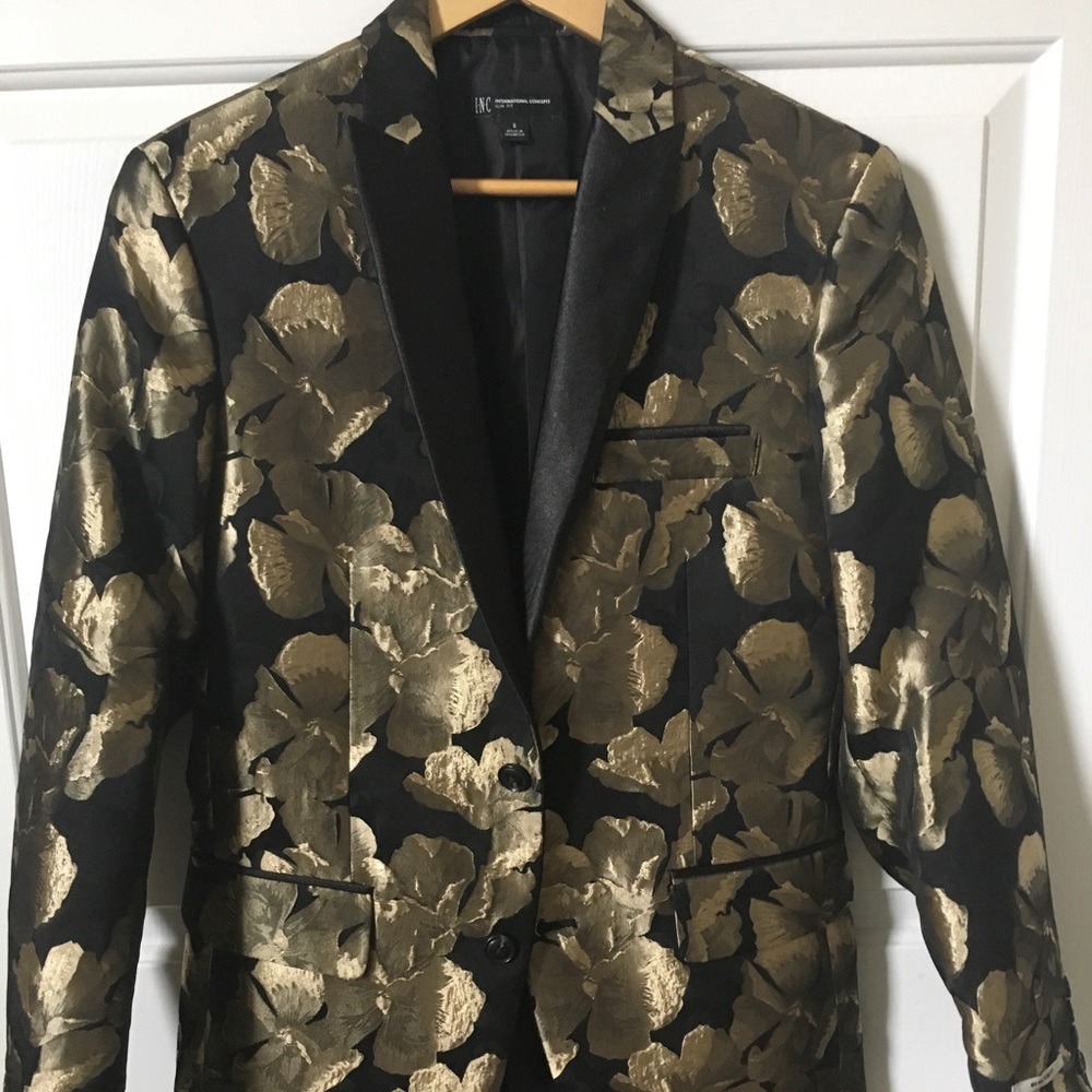 Black & gold floral print suit jacket